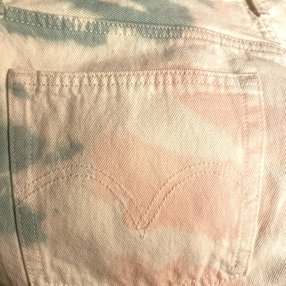 Levi’s Premium Tye-dye high-rise skirt 🌸🌸🌸 - Picture 10 of 10